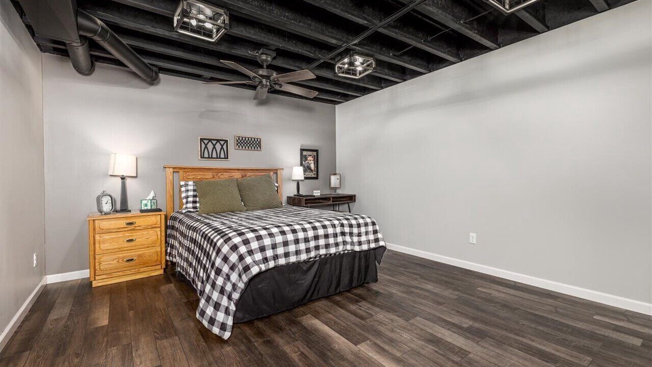 Photo of Bedroom in Apple River
