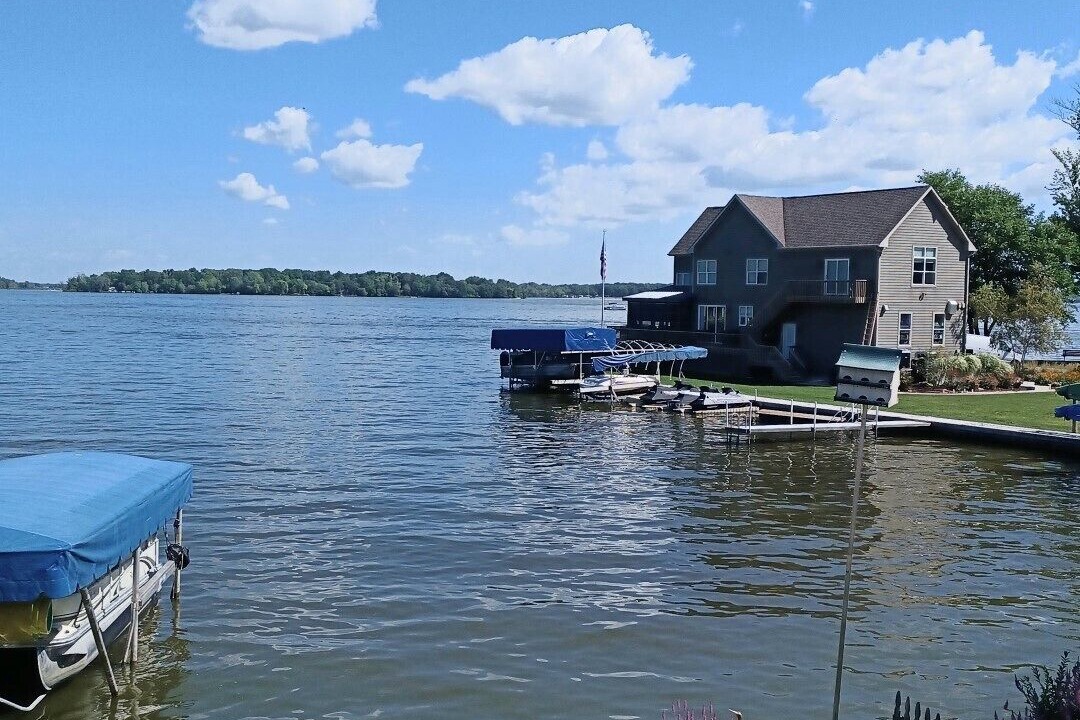 Photo of Others in Fox Lake