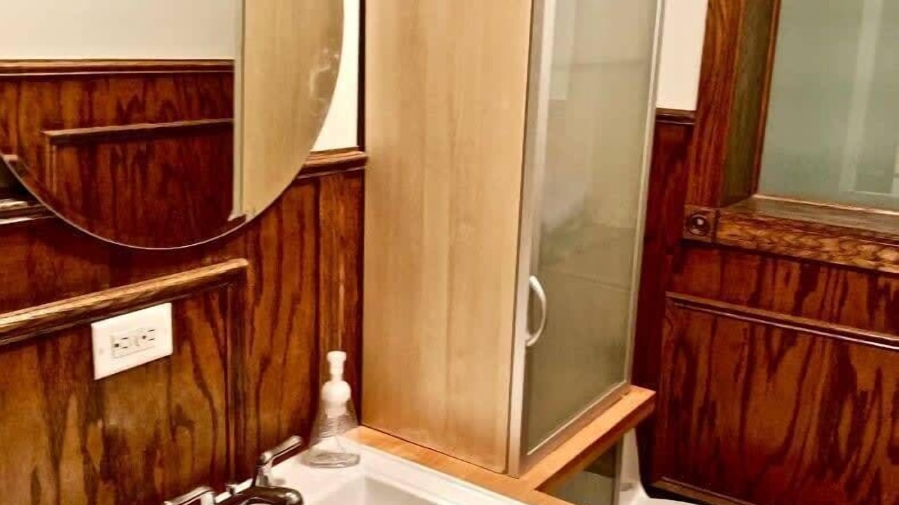 Photo of Bathroom in Buena Park