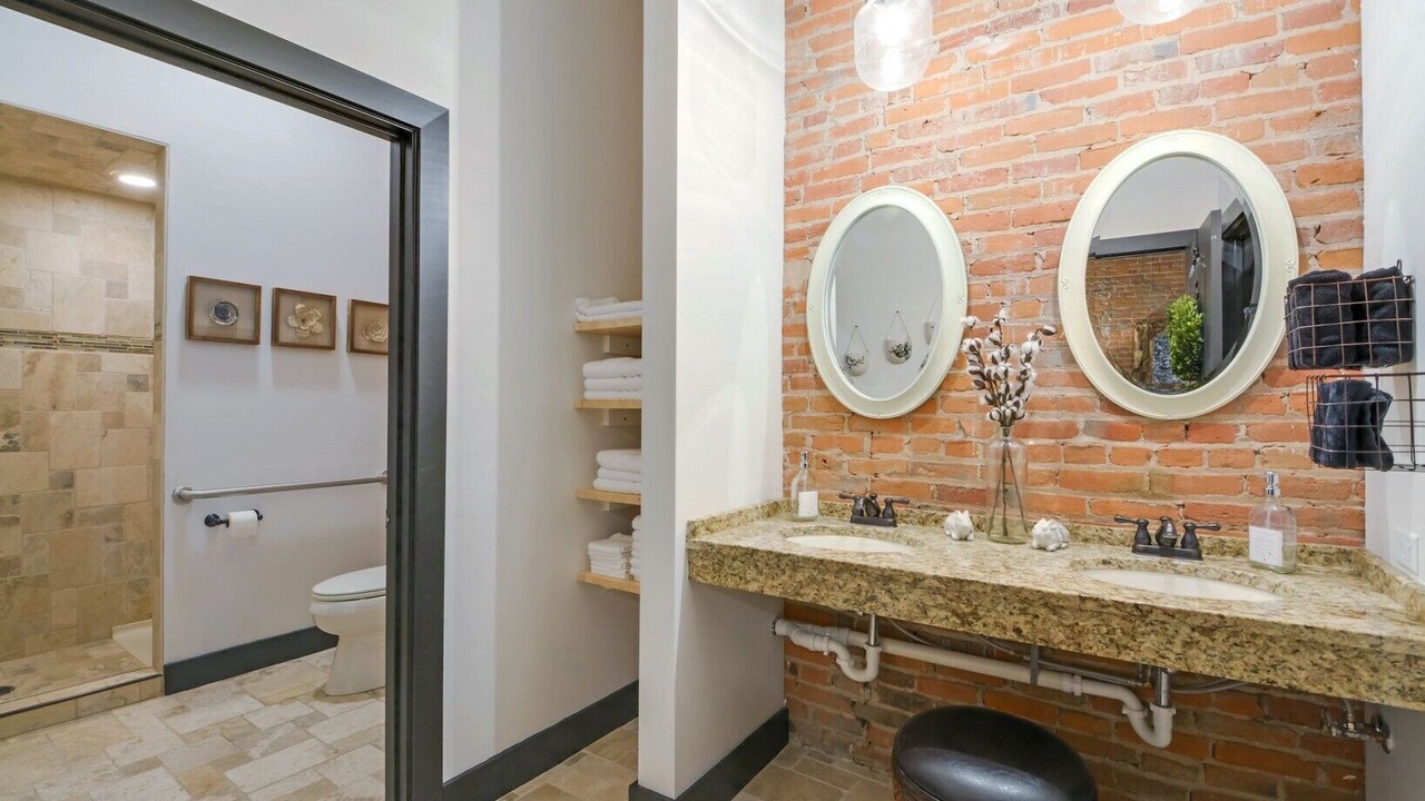 Photo of Bathroom in Galena