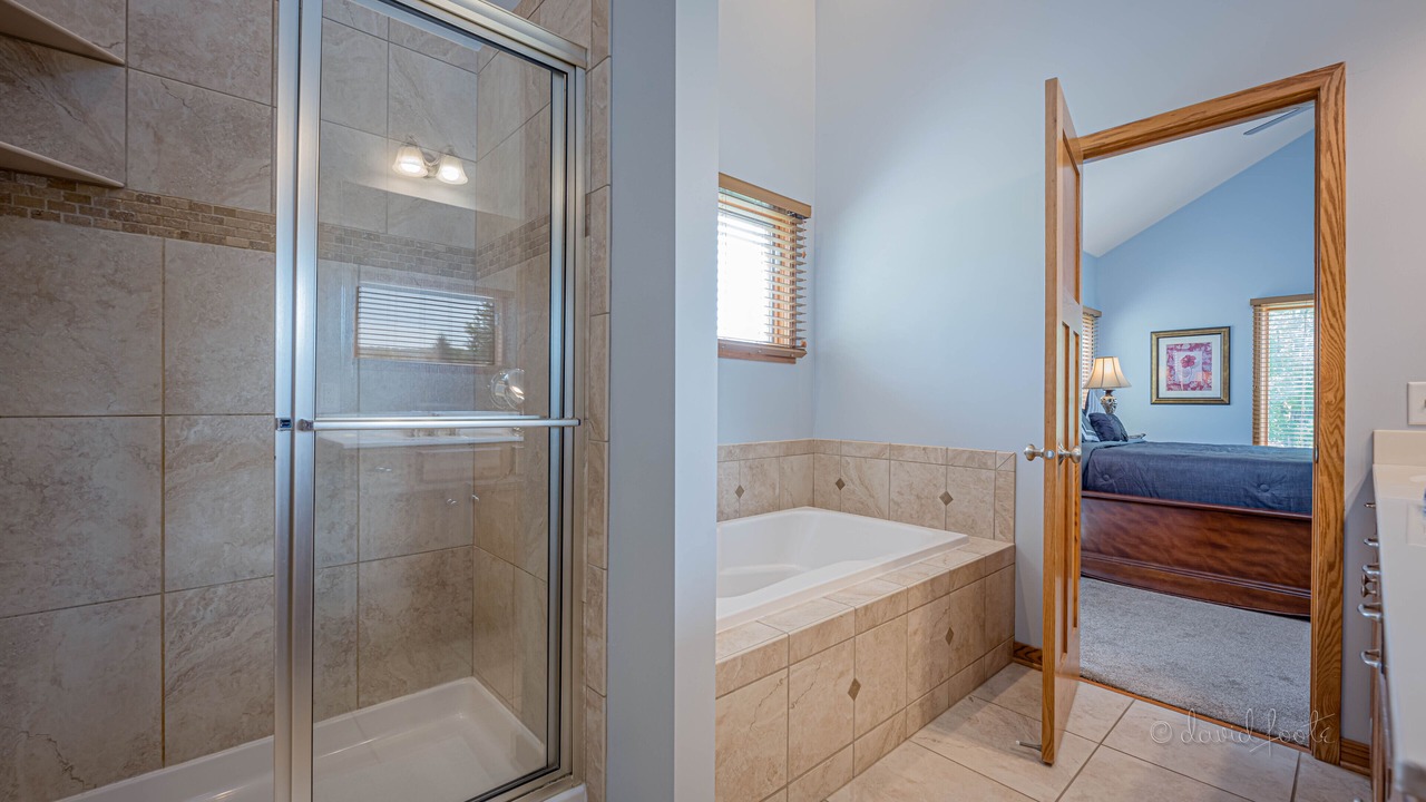 Photo of Bathroom in The Galena Territory