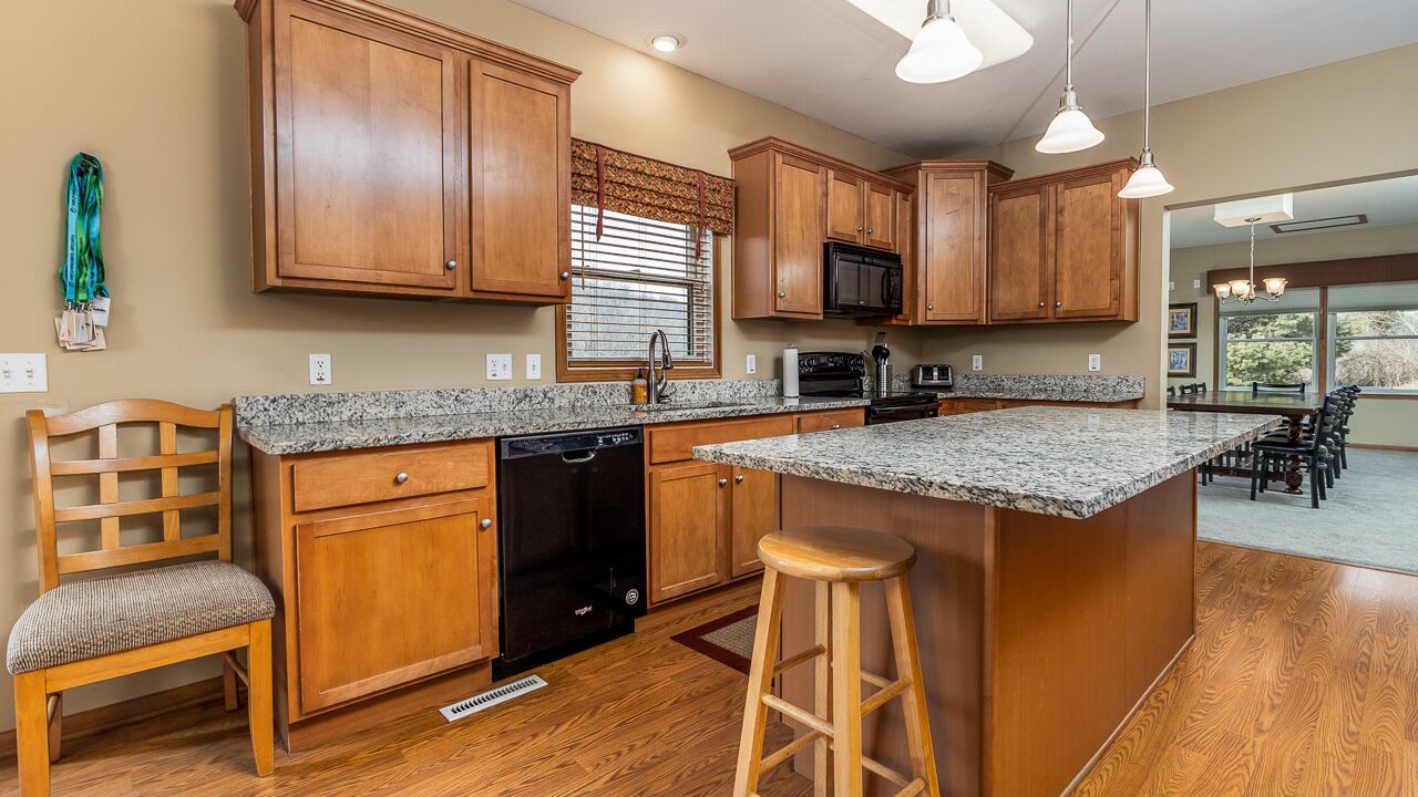 Photo of Kitchen in The Galena Territory
