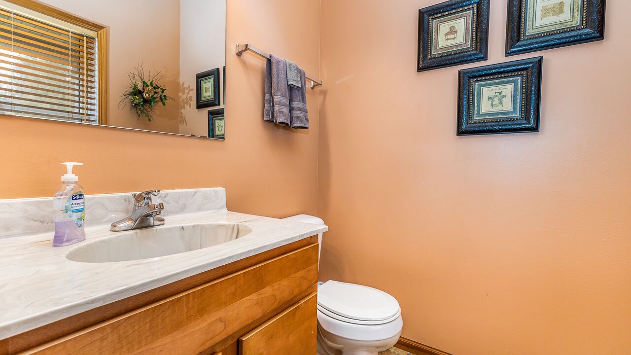 Photo of Bathroom in The Galena Territory