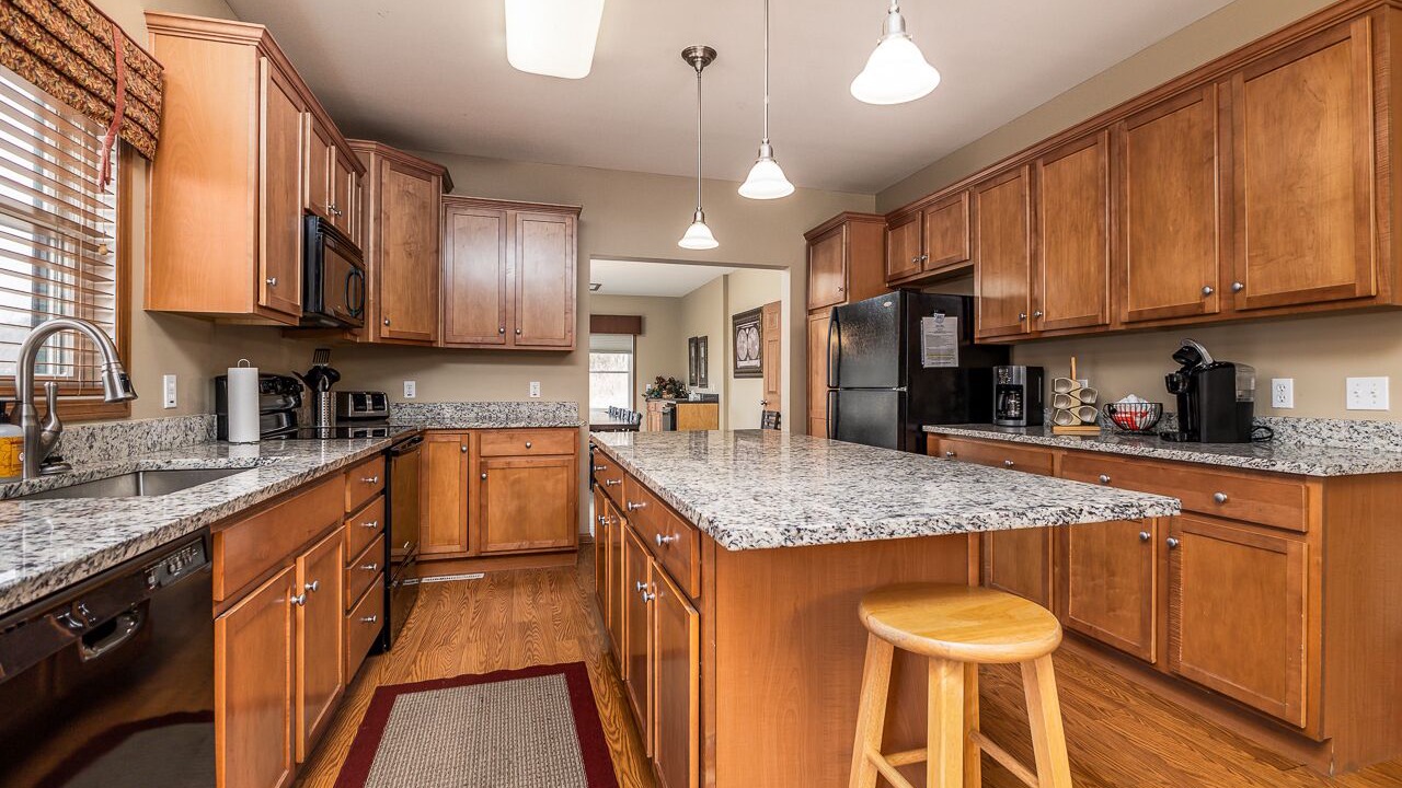 Photo of Kitchen in The Galena Territory