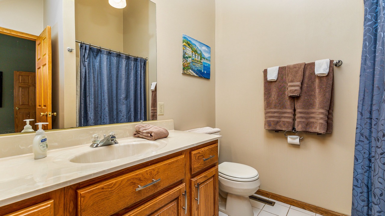 Photo of Bathroom in The Galena Territory