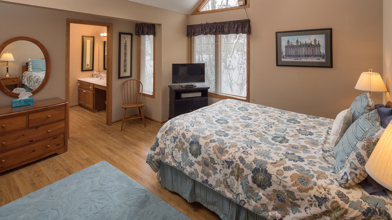 Photo of Bedroom in The Galena Territory