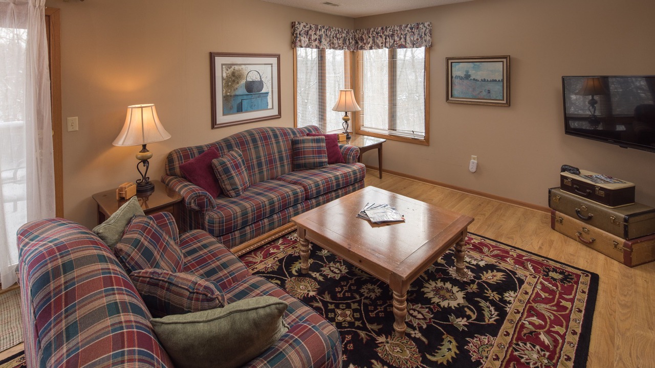 Photo of Livingroom in The Galena Territory