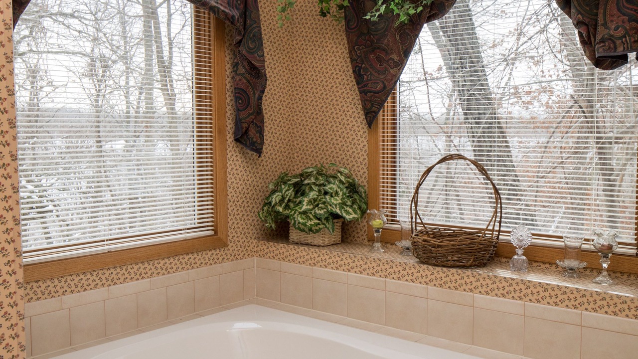 Photo of Bathroom in The Galena Territory