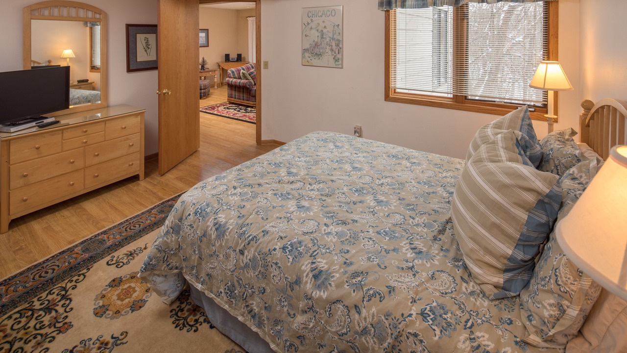 Photo of Bedroom in The Galena Territory