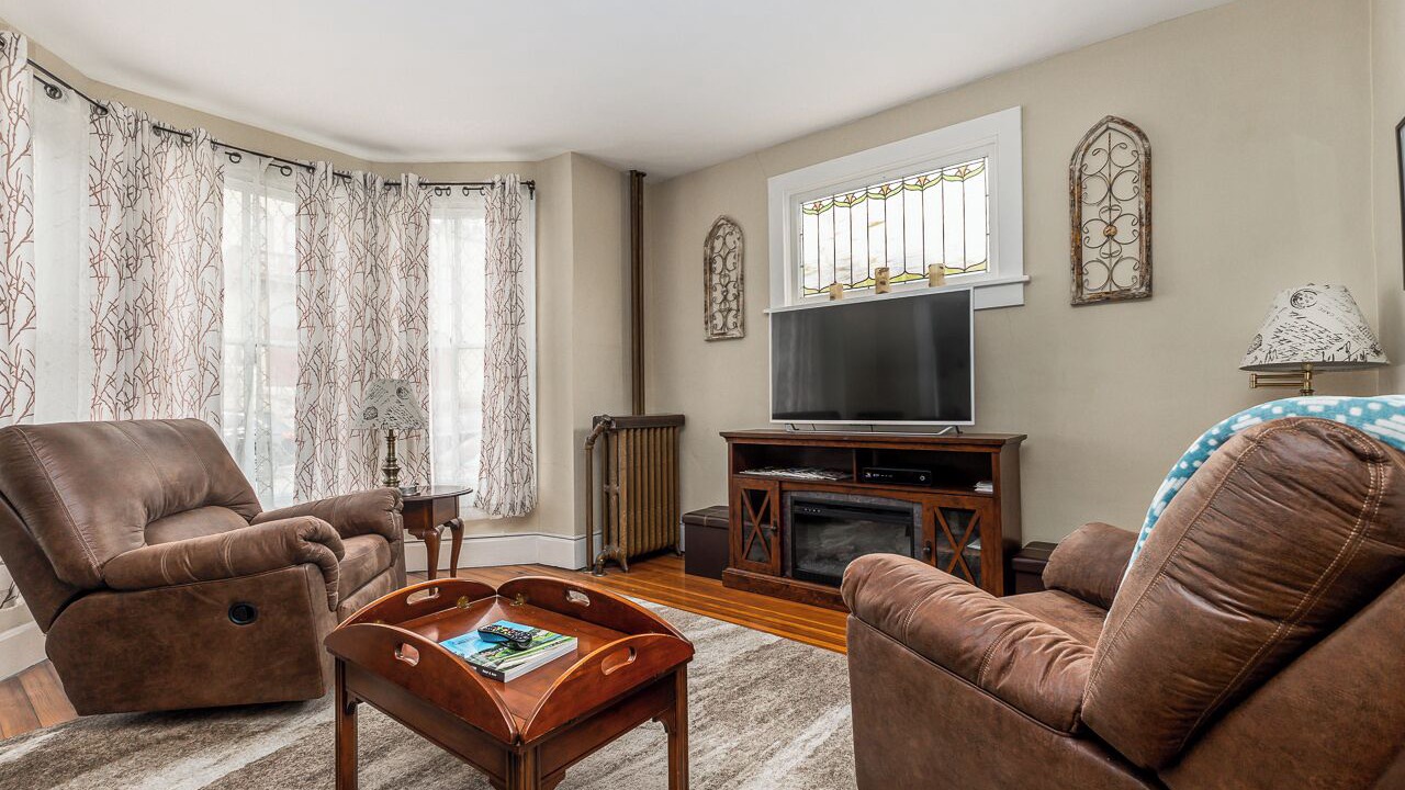 Photo of Livingroom in Galena