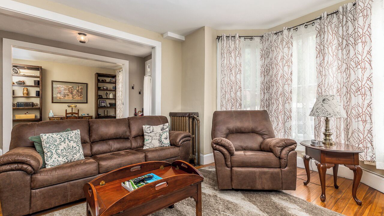 Photo of Livingroom in Galena