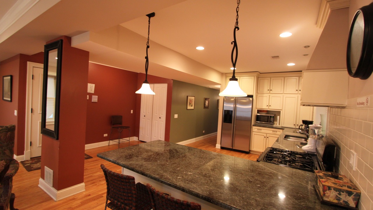 Photo of Bedroom in Rogers Park