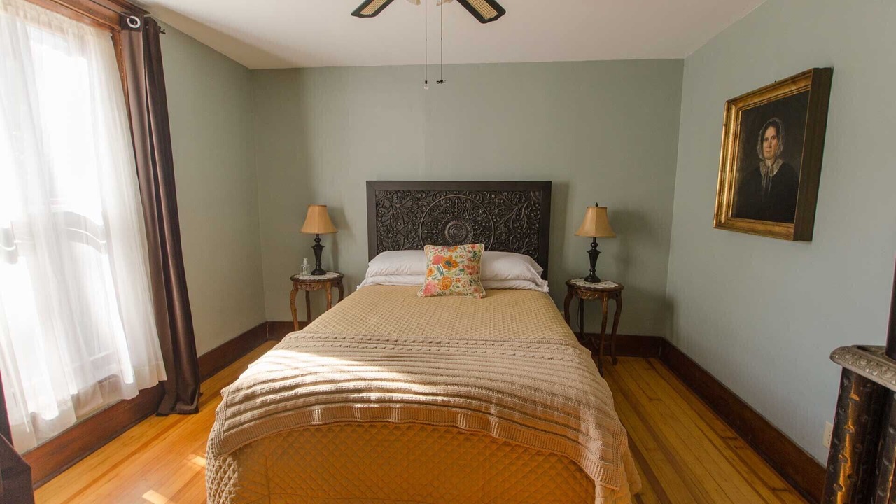 Photo of Bedroom in Galena