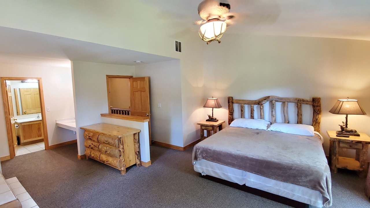Photo of Bedroom in Oglesby