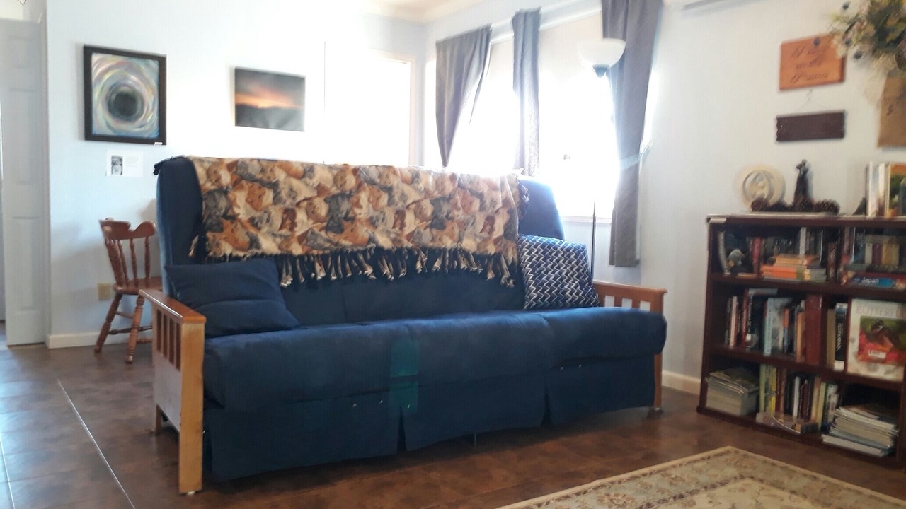 Photo of Livingroom in Murrayville