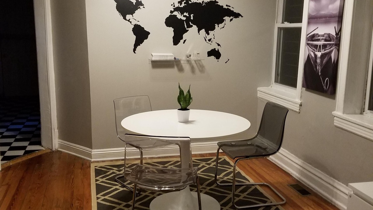 Photo of Livingroom in West Town