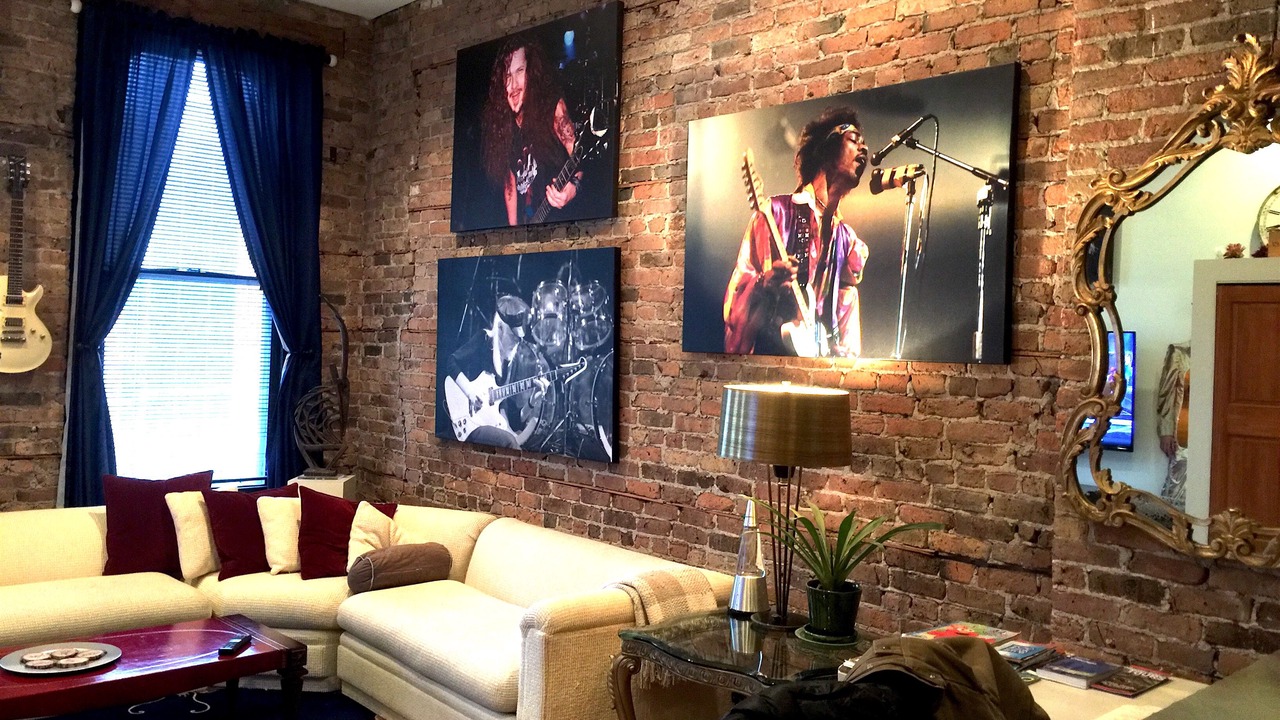Photo of Livingroom in Near North Side