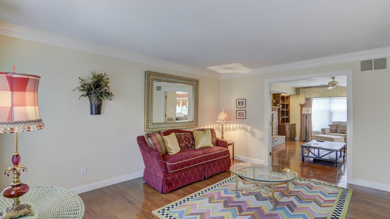 Photo of Livingroom in Springfield