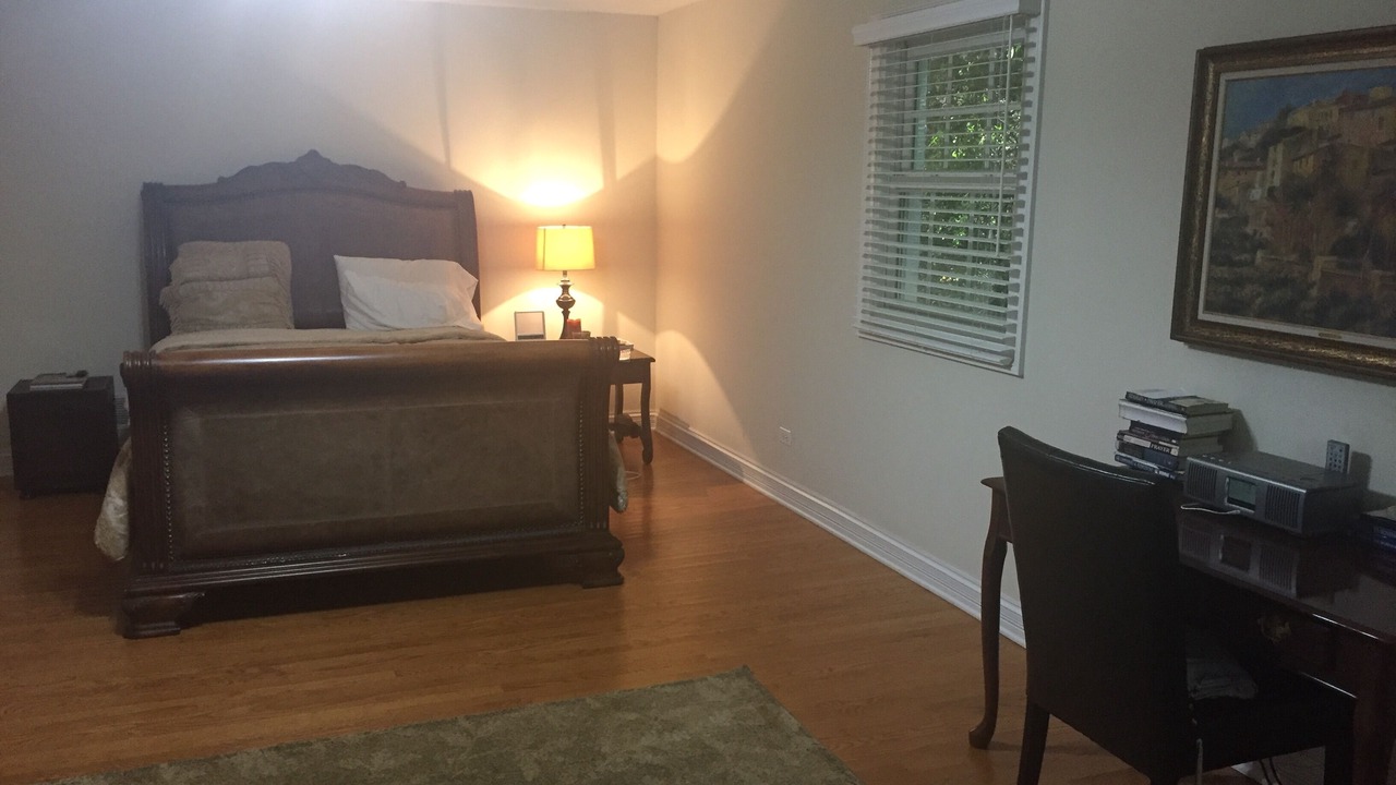Photo of Bedroom in Lake Forest