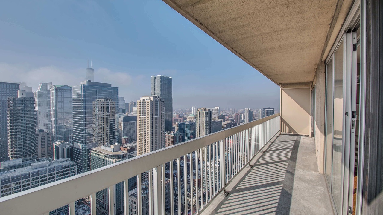 Photo of Outdoor in Downtown Chicago
