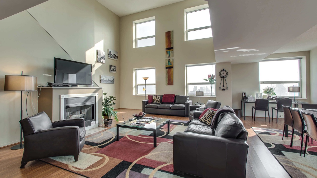 Photo of Livingroom in Downtown Chicago