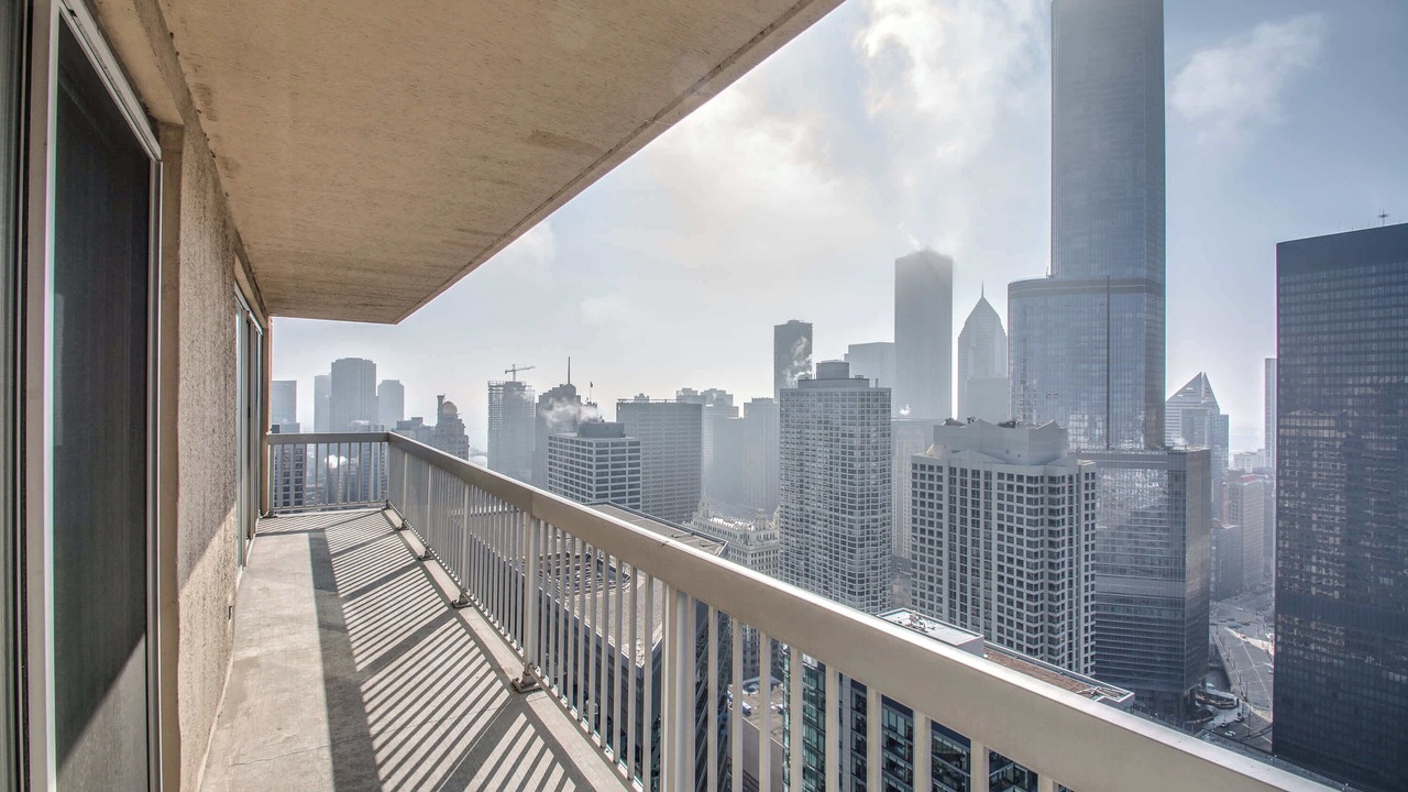 Photo of Outdoor in Downtown Chicago