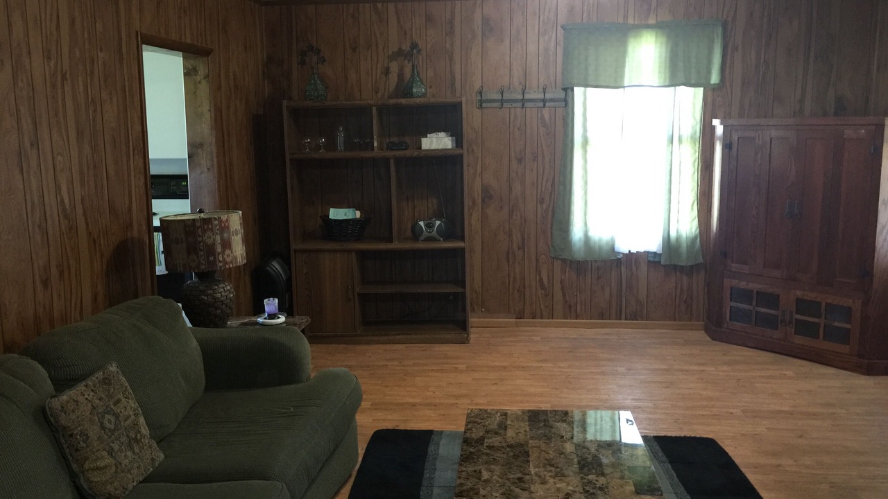 Photo of Livingroom in Nason