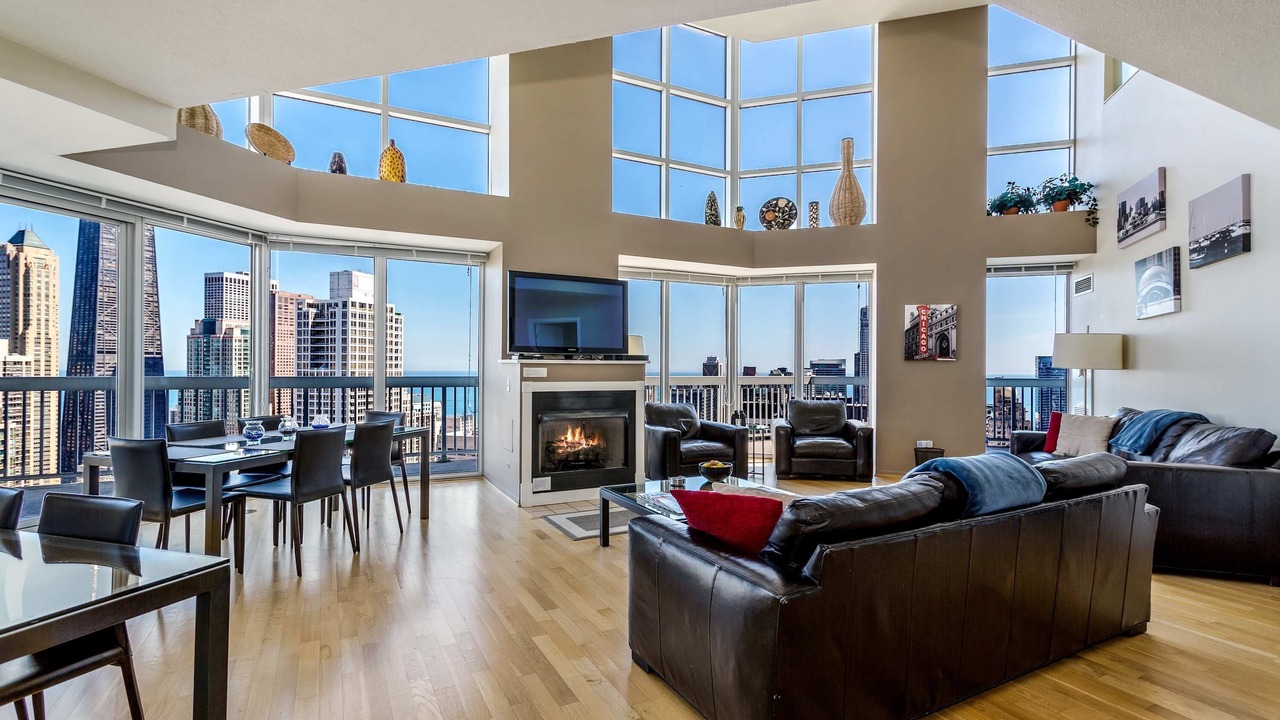 Photo of Livingroom in Downtown Chicago