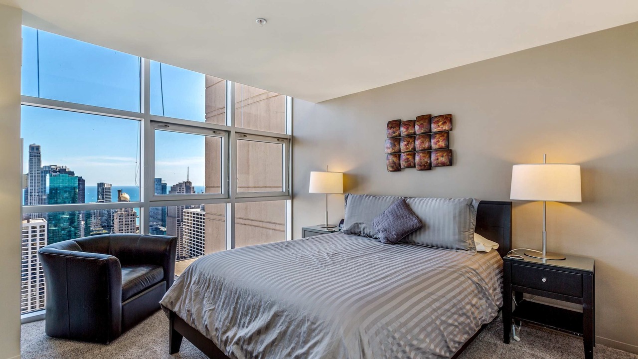 Photo of Bedroom in Downtown Chicago