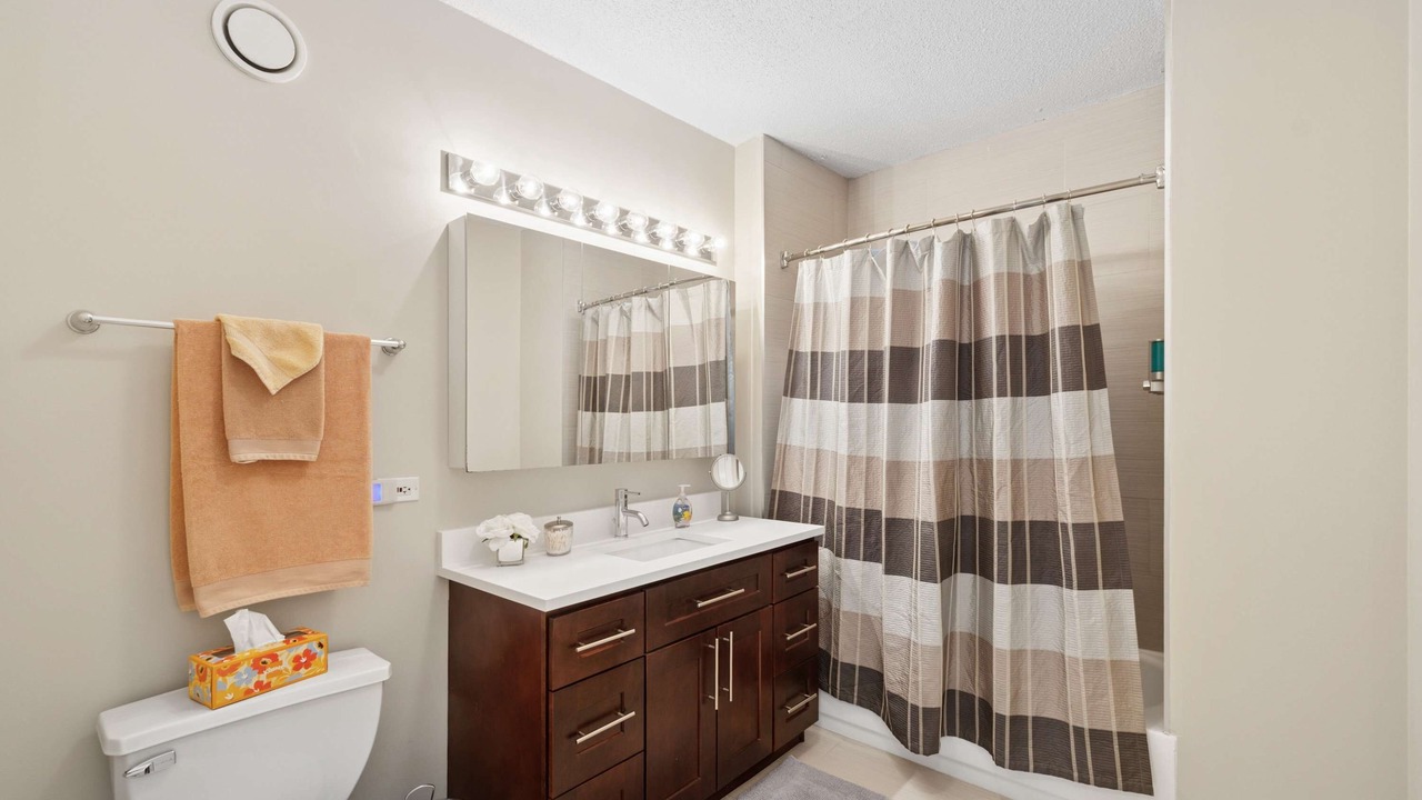 Photo of Bathroom in Downtown Chicago