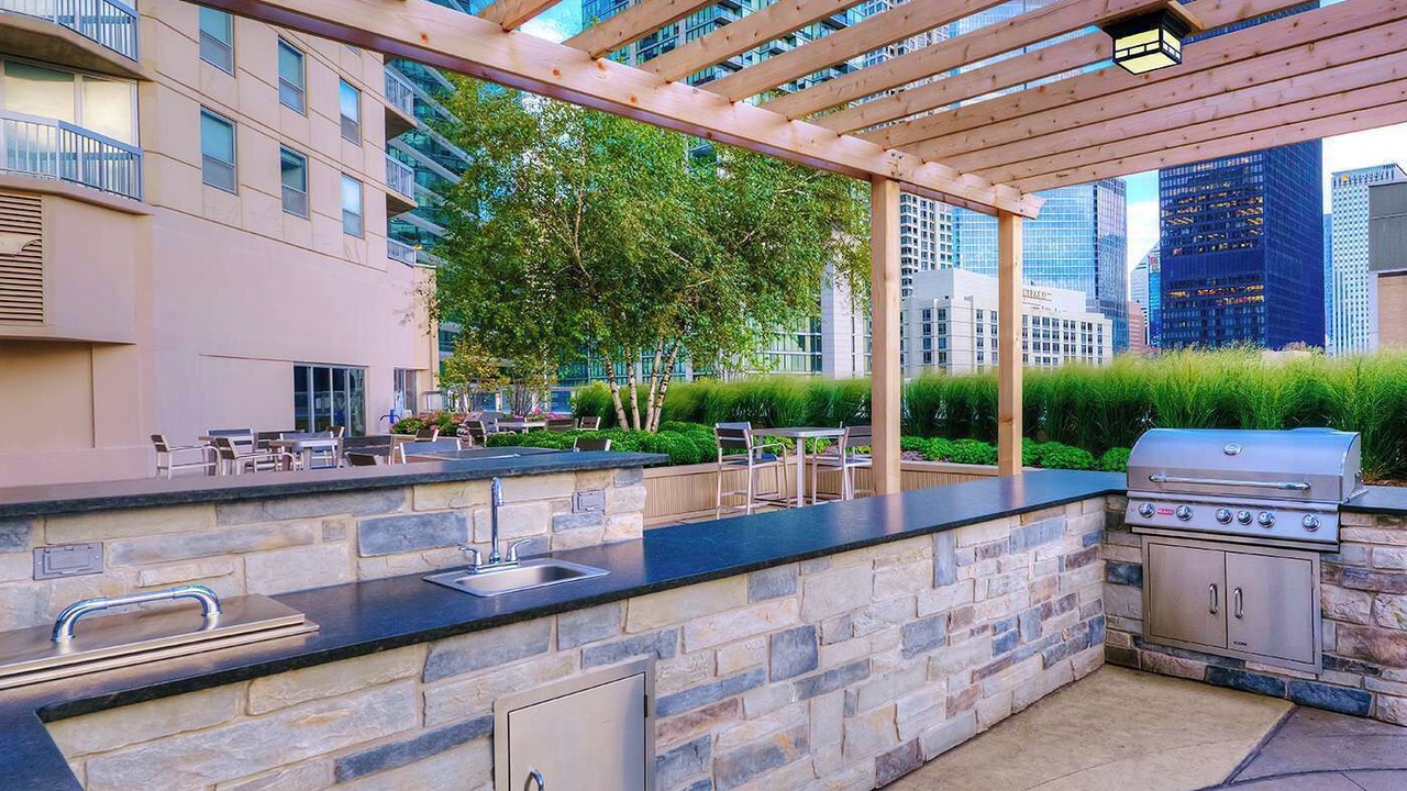 Photo of Patio Balcony in Downtown Chicago