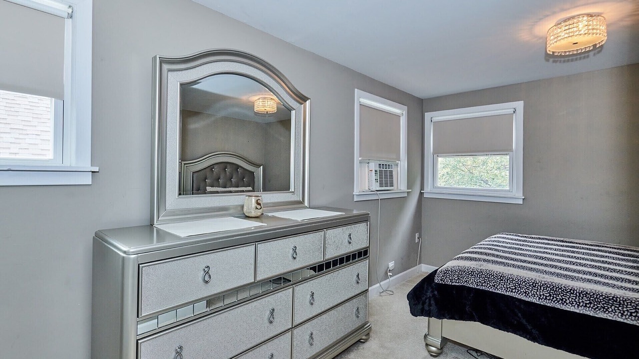 Photo of Bedroom in Hermosa