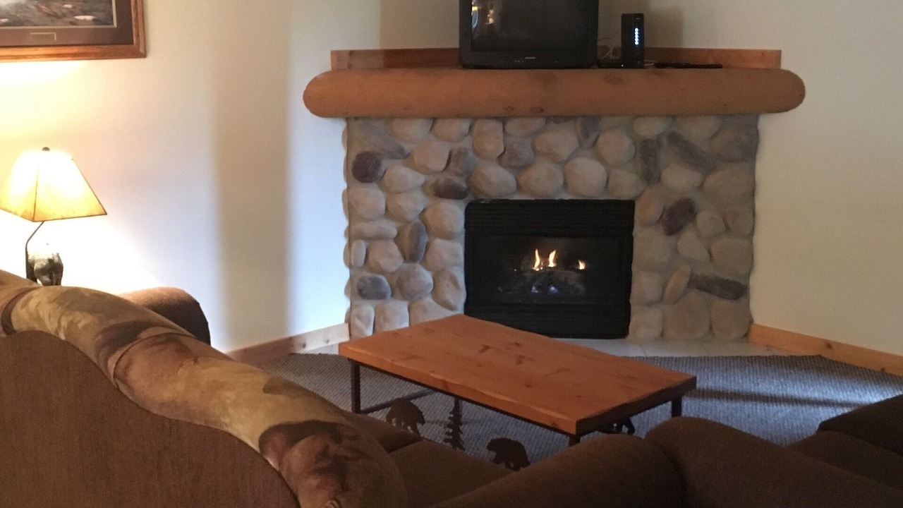 Photo of Livingroom in Utica