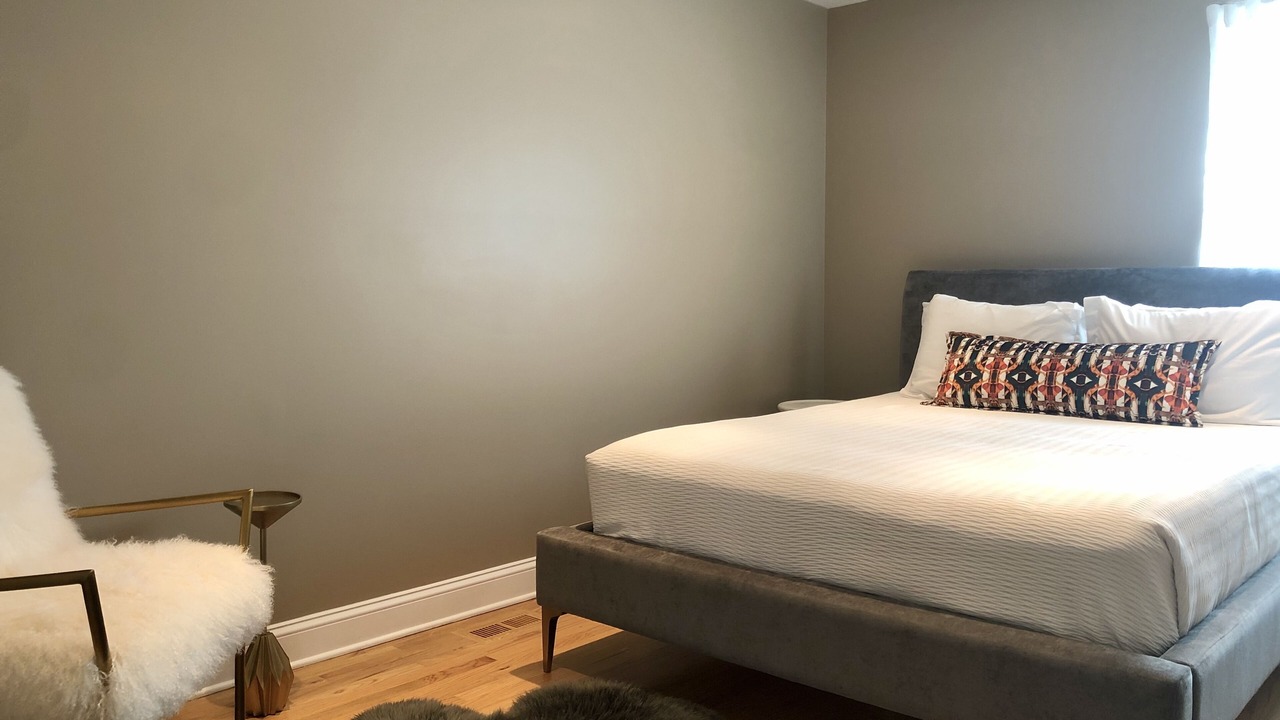 Photo of Bedroom in Lake Meadows