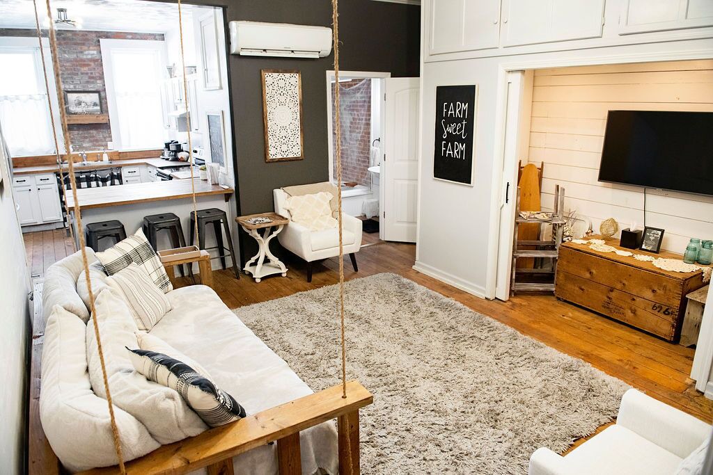 Photo of Livingroom in Carrollton