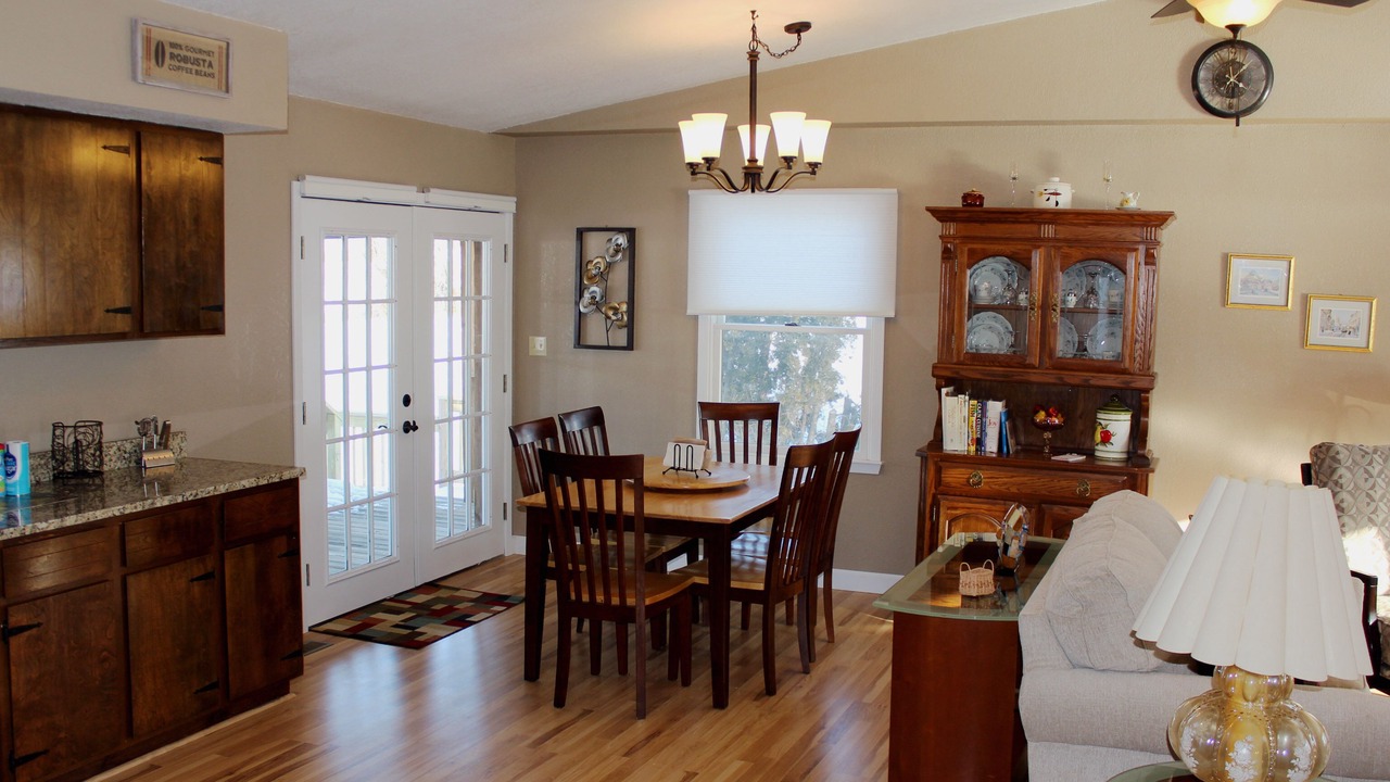 Photo of Livingroom in Makanda