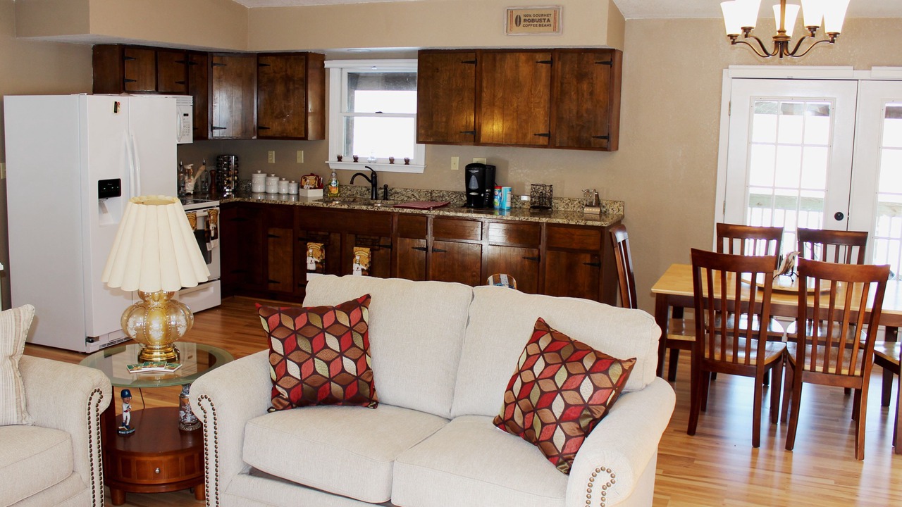 Photo of Livingroom in Makanda
