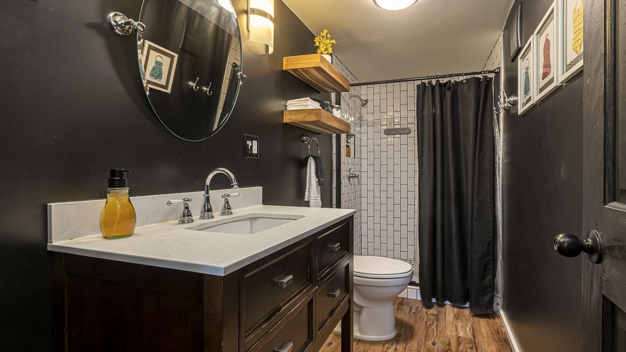 Photo of Bathroom in Marion