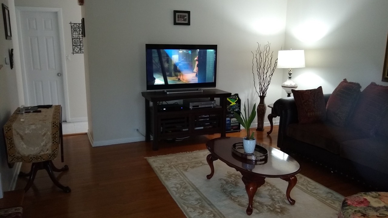 Photo of Livingroom in Evanston