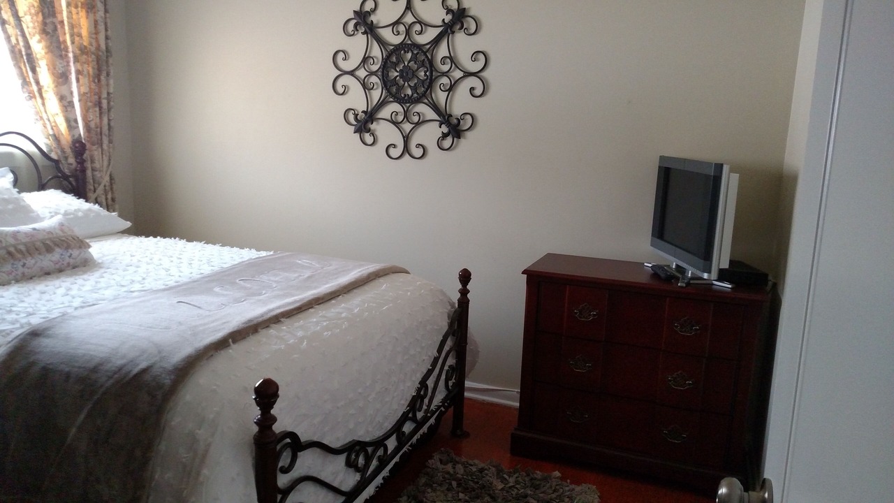 Photo of Bedroom in Evanston
