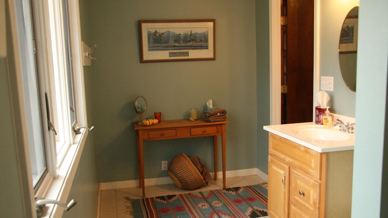 Photo of Bathroom in Effingham