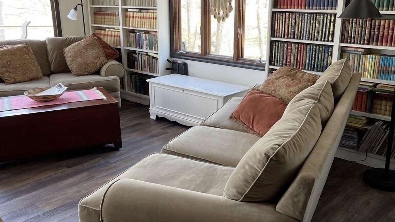 Photo of Livingroom in Effingham