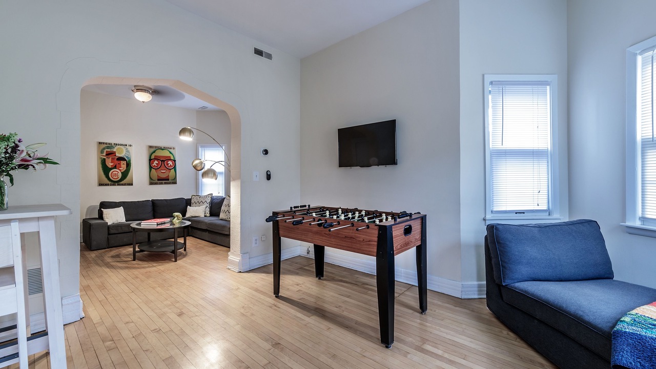 Photo of Livingroom in Wrigleyville