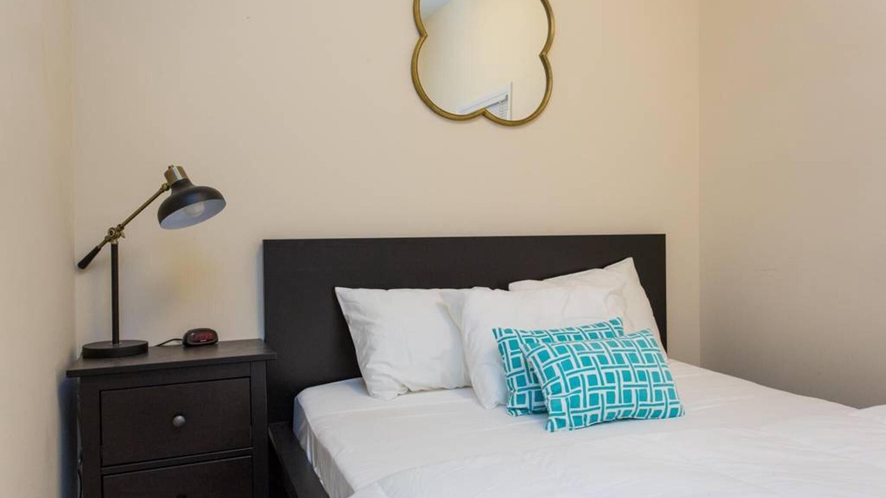 Photo of Bedroom in Wrigleyville
