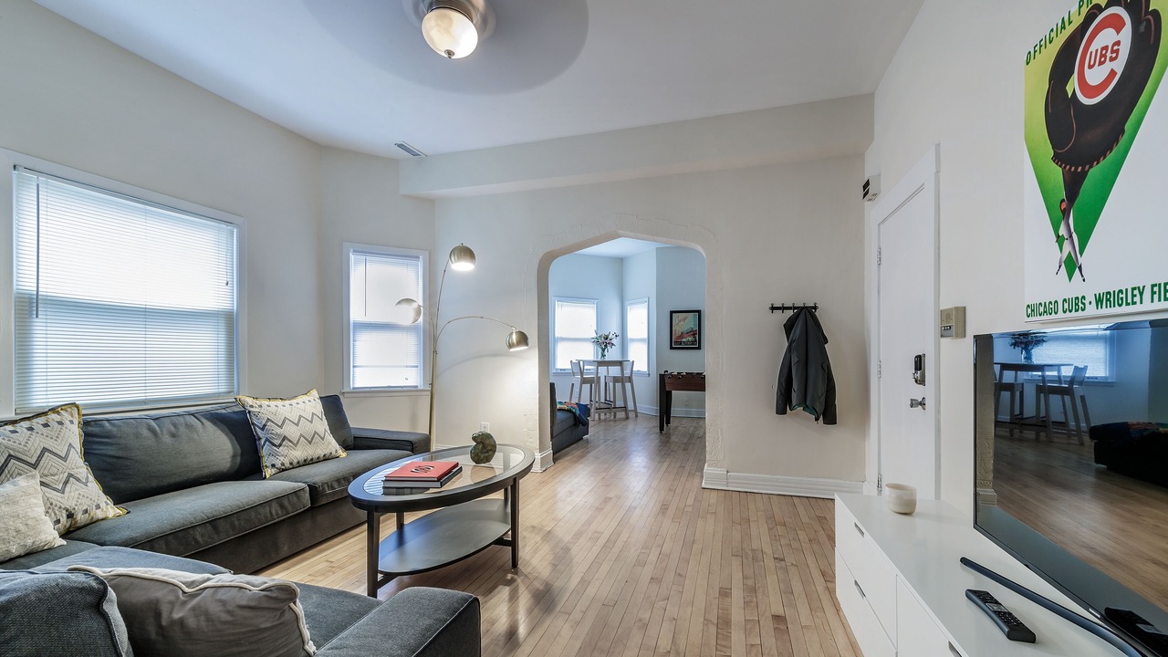 Photo of Livingroom in Wrigleyville