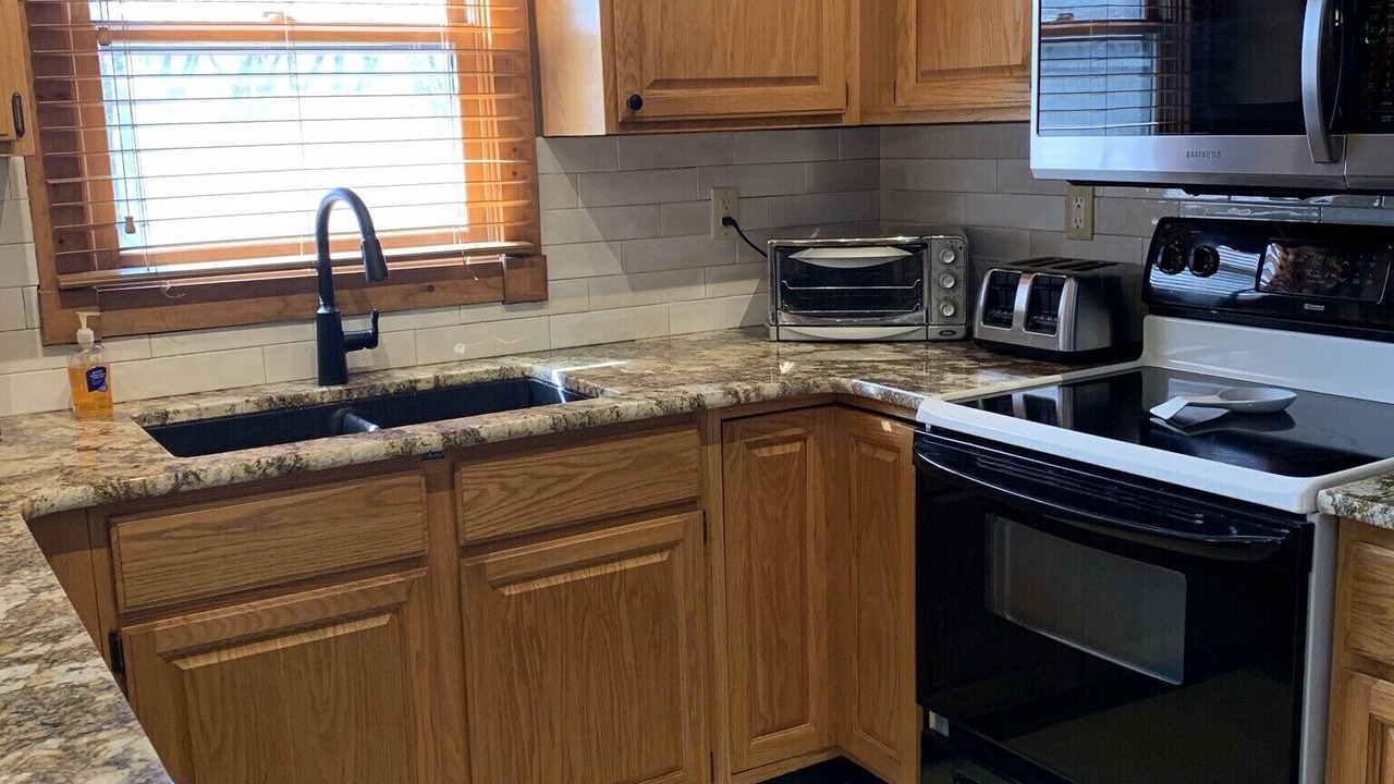 Photo of Kitchen in The Galena Territory