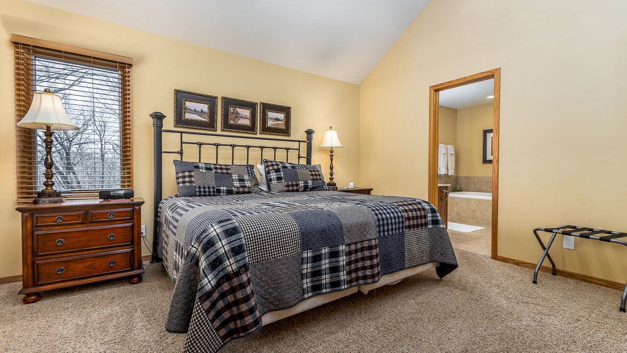 Photo of Bedroom in The Galena Territory