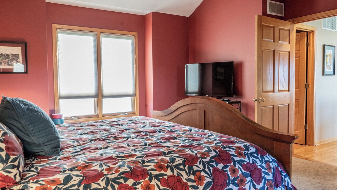 Photo of Bedroom in Galena