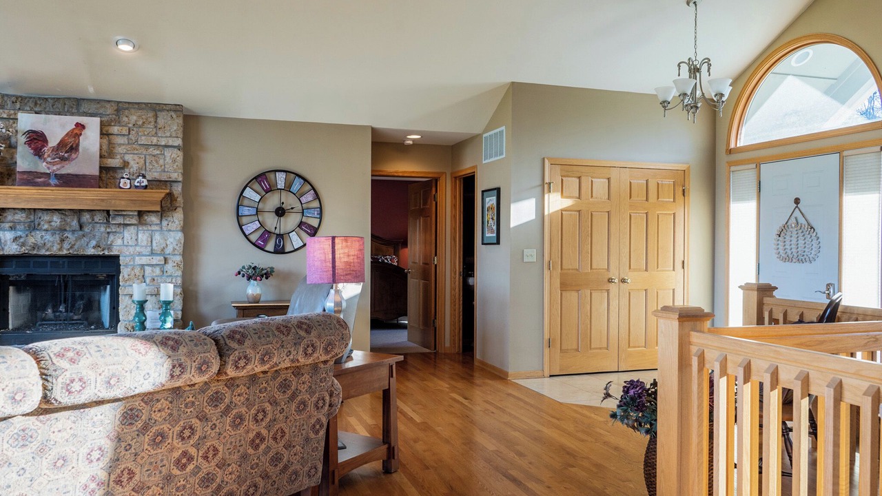Photo of Livingroom in Galena