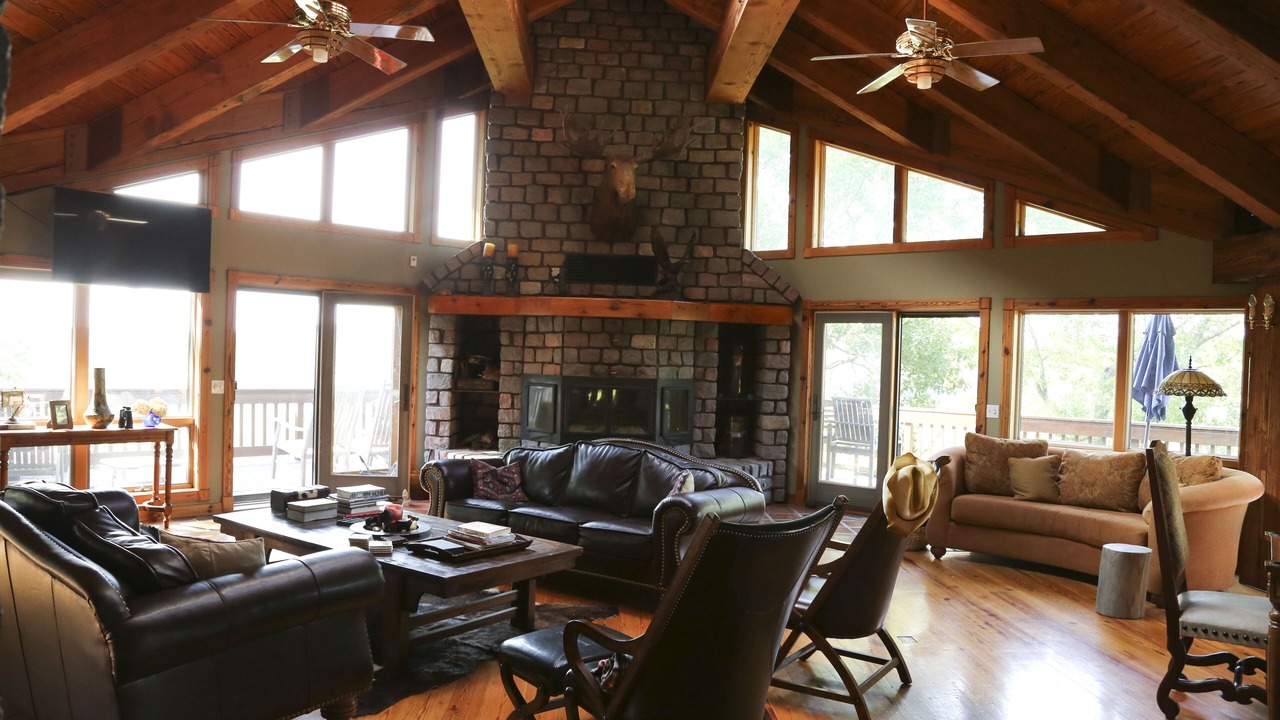 Photo of Livingroom in Elizabeth